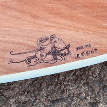 Load image into Gallery viewer, Predn Surf Co - Tàs surfboard 7&#39;10&quot; - Midlength - Octopus - Kollel lesa
